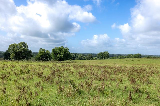 6550 Gibbs Creek Road, Chappell Hill, TX 77426