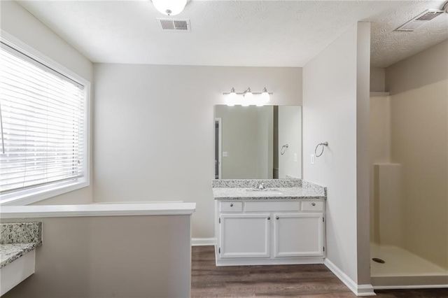 652 Stonemill Manor, Lithonia, GA 30058