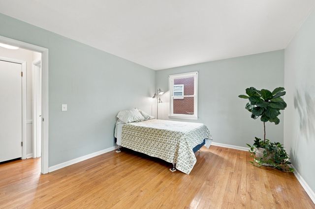 5005 Whispering Hills Ct, Nashville, TN 37211