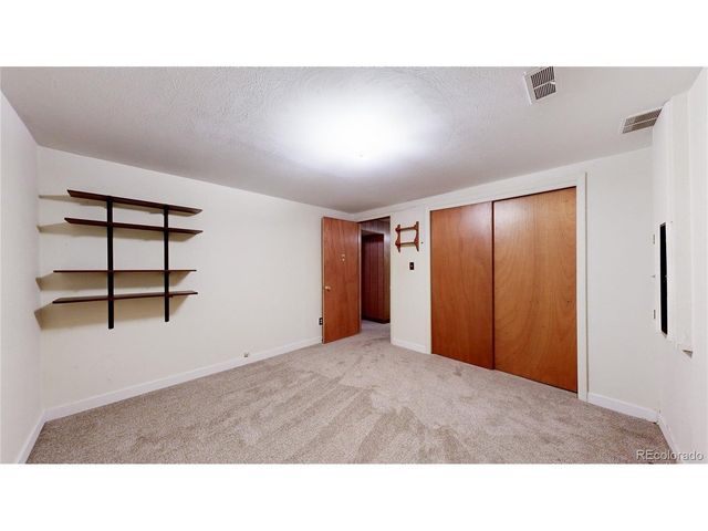 8041 Oak St, Arvada, CO 80005