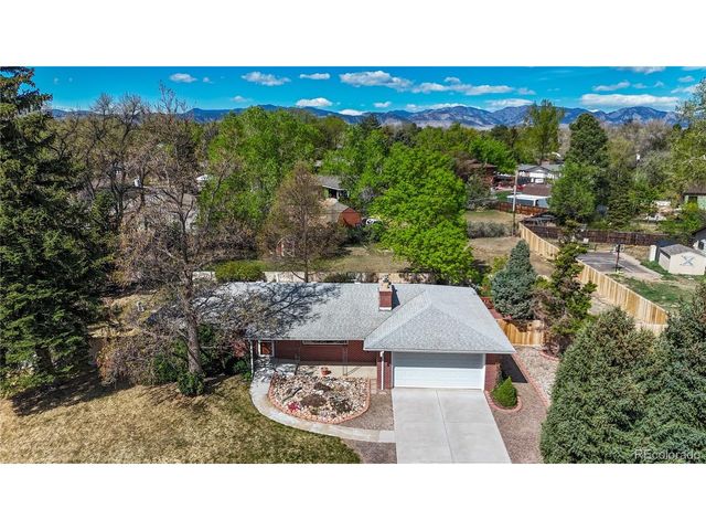 8041 Oak St, Arvada, CO 80005