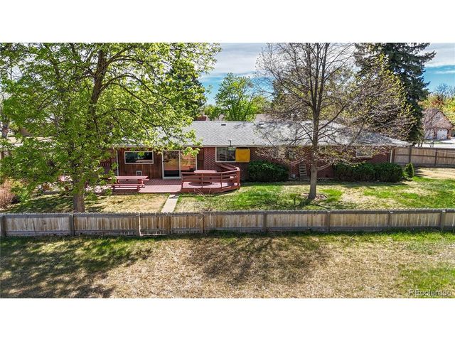 8041 Oak St, Arvada, CO 80005