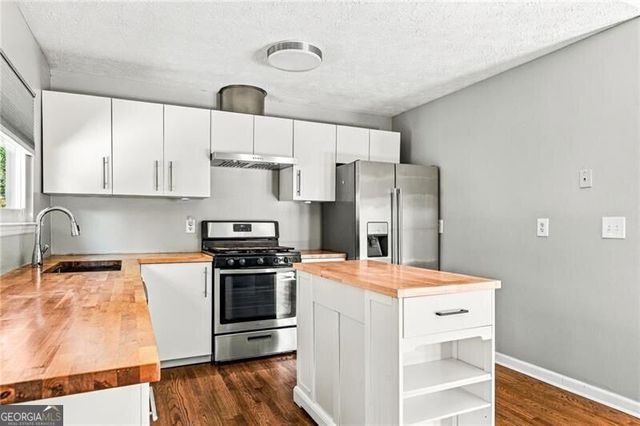 3409 Hogan Drive NW, Kennesaw, GA 30152