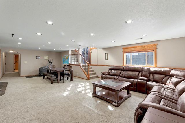 1905 S Michelle, Wichita, KS 67207