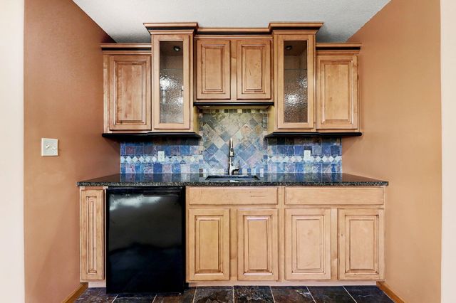 1905 S Michelle, Wichita, KS 67207