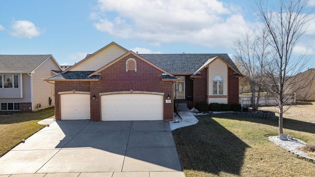 1905 S Michelle, Wichita, KS 67207