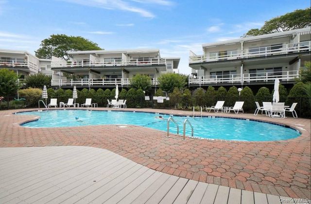 35 LIBRARY Avenue 3 I, Westhampton Beach, NY 11978