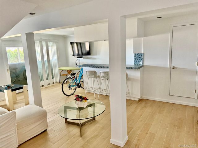 35 LIBRARY Avenue 3 I, Westhampton Beach, NY 11978