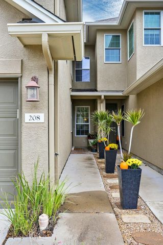 208 Aria RDG 602, Austin, TX 78738