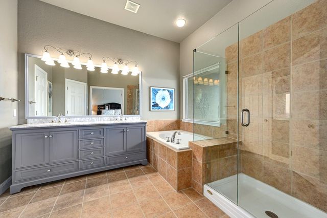 208 Aria RDG 602, Austin, TX 78738
