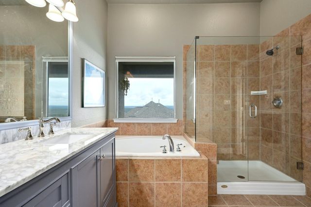 208 Aria RDG 602, Austin, TX 78738