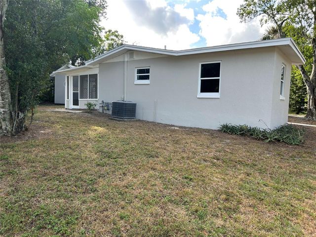 1109 W PAGE DRIVE, Deltona, FL 32725