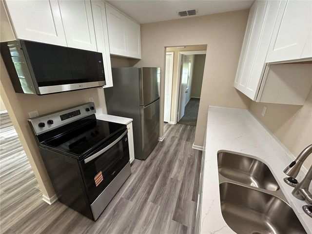 1109 W PAGE DRIVE, Deltona, FL 32725