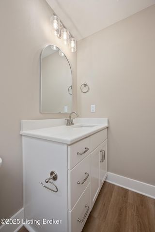 7834 Linwood Cir, Charlestown, IN 47111