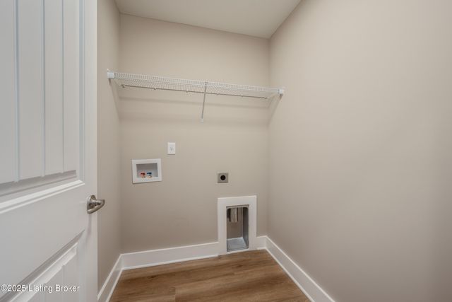7834 Linwood Cir, Charlestown, IN 47111