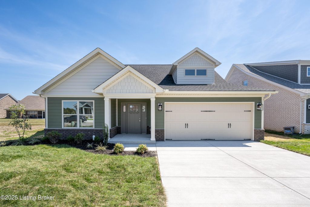 7834 Linwood Cir, Charlestown, IN 47111