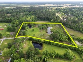 16452 Edgefield Lane, Conroe, TX 77302