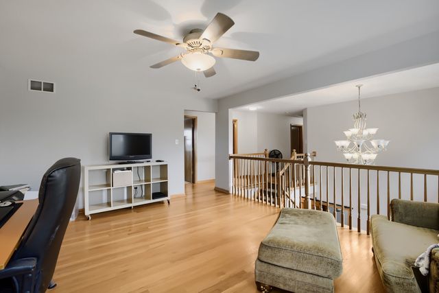 22104 Pembrook Drive, Frankfort, IL 60423