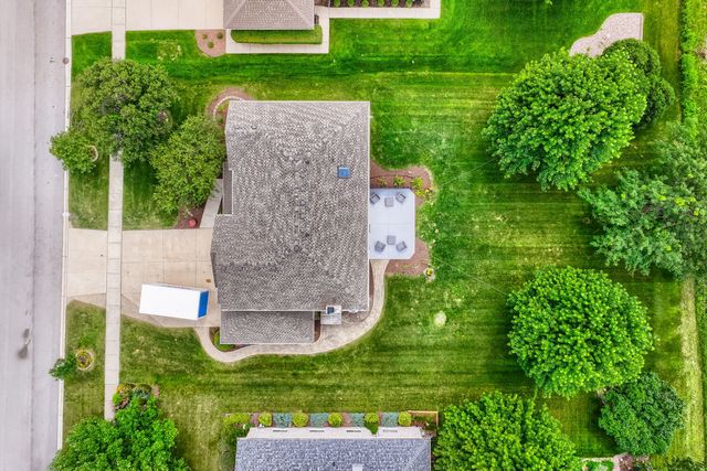 22104 Pembrook Drive, Frankfort, IL 60423
