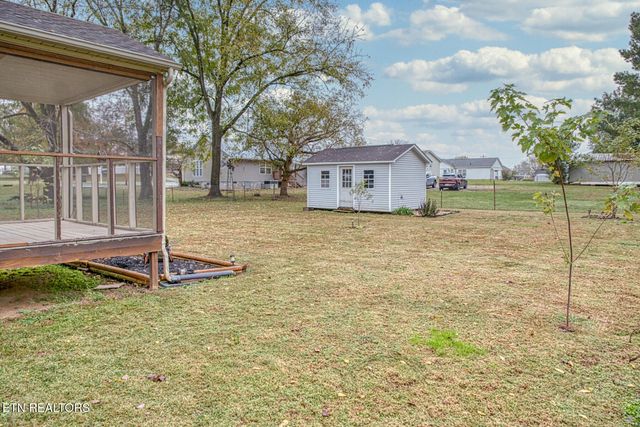 731 Howell St, Sparta, TN 38583