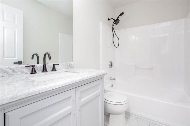 4446 Hickory Chase NW Drive, Acworth, GA 30102