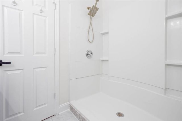 4446 Hickory Chase NW Drive, Acworth, GA 30102