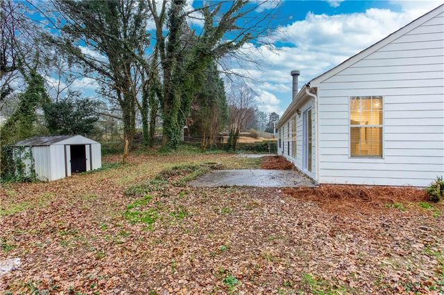 4446 Hickory Chase NW Drive, Acworth, GA 30102