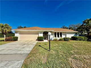 19993 Lake Vista CIR N, Lehigh Acres, FL 33936