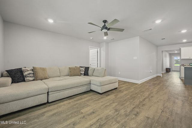 6531 Eastland Circle, Biloxi, MS 39532