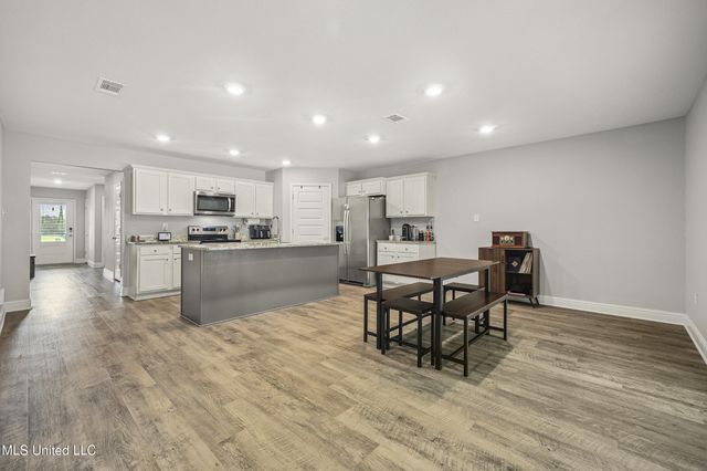 6531 Eastland Circle, Biloxi, MS 39532