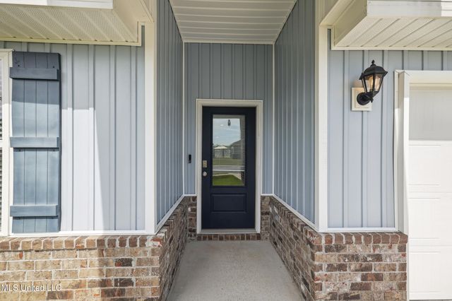 6531 Eastland Circle, Biloxi, MS 39532