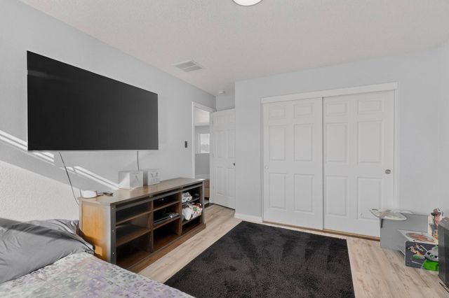 1018 Northern Lights Way NE, Rio Rancho, NM 87144