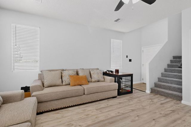 1018 Northern Lights Way NE, Rio Rancho, NM 87144