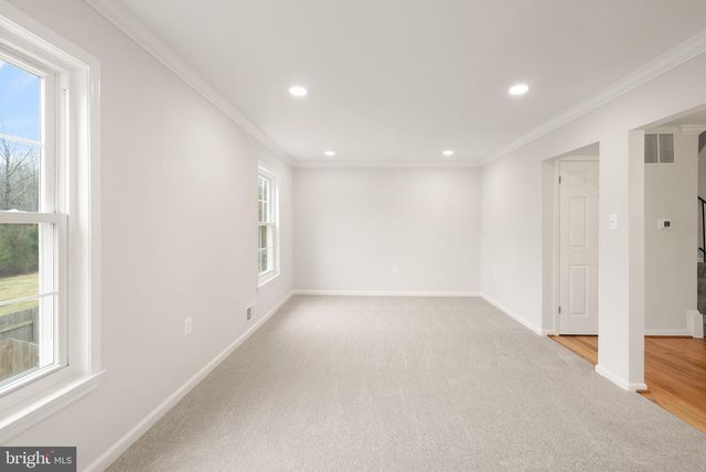 9225 SAND CREEK CT, Burke, VA 22015