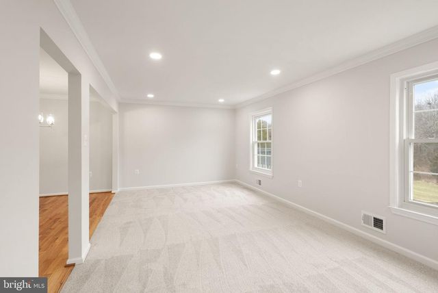 9225 SAND CREEK CT, Burke, VA 22015