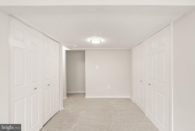 9225 SAND CREEK CT, Burke, VA 22015