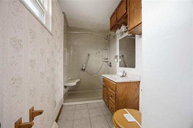 103 Lovi Rd, Ambridge, PA 15005