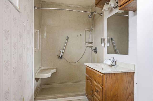 103 Lovi Rd, Ambridge, PA 15005