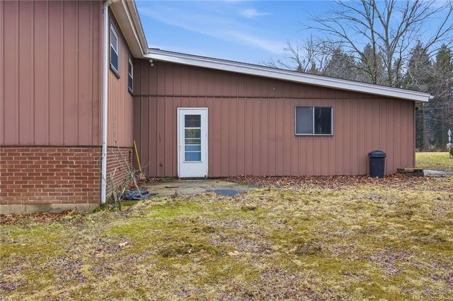 103 Lovi Rd, Ambridge, PA 15005