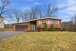 103 Lovi Rd, Ambridge, PA 15005