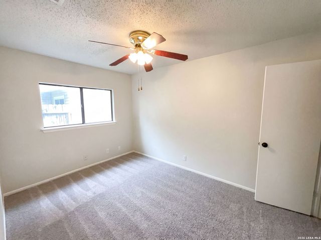 2830 FISHER FIELD DR, San Antonio, TX 78245