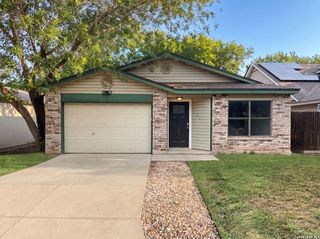 2830 FISHER FIELD DR, San Antonio, TX 78245