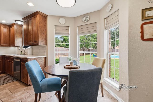 1215 AMHERST STREET, Burkburnett, TX 76354