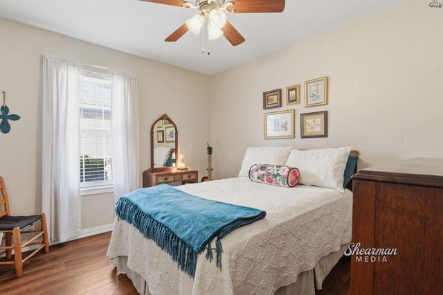 1215 AMHERST STREET, Burkburnett, TX 76354