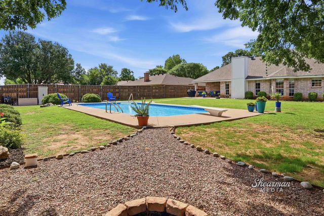 1215 AMHERST STREET, Burkburnett, TX 76354