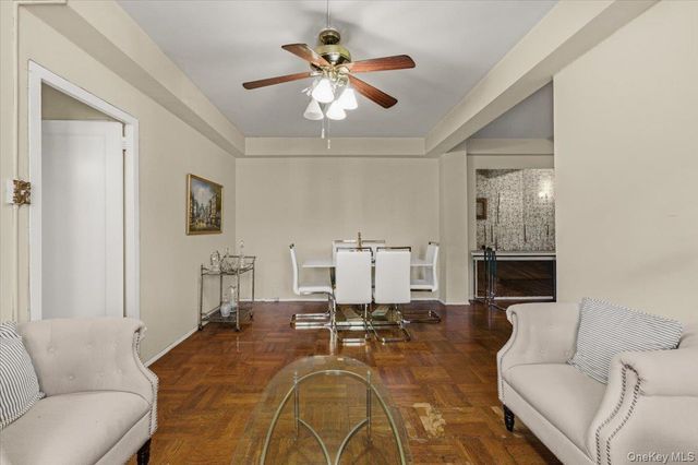 1503 Metropolitan Avenue 5A, Bronx, NY 10462