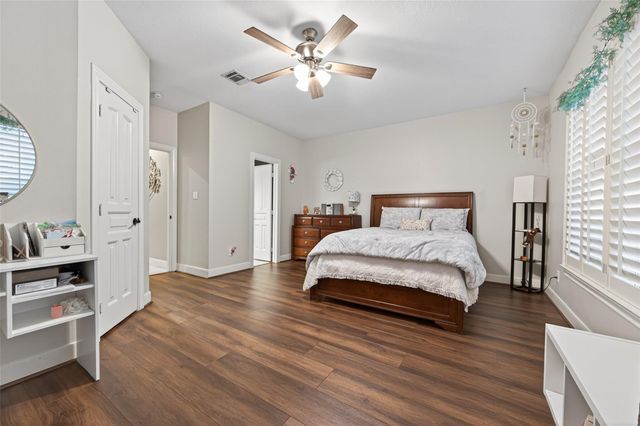 37722 Millers Pass, Pinehurst, TX 77362