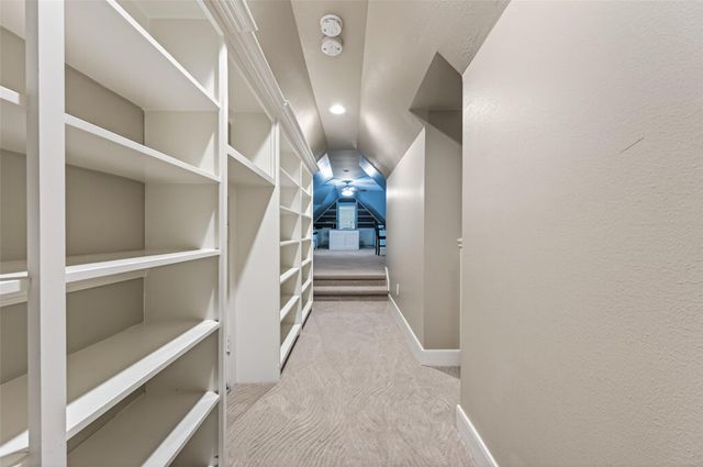 37722 Millers Pass, Pinehurst, TX 77362