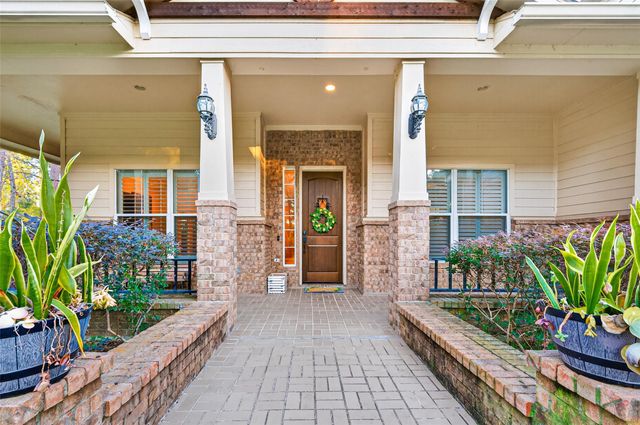 37722 Millers Pass, Pinehurst, TX 77362