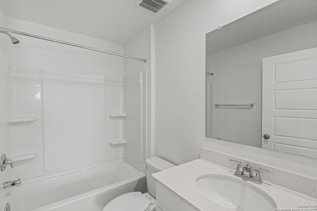 8251 Hamrick Circle, San Antonio, TX 78252